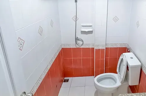 หลังที่ 2 · ห้องน้ำอีกห้อง